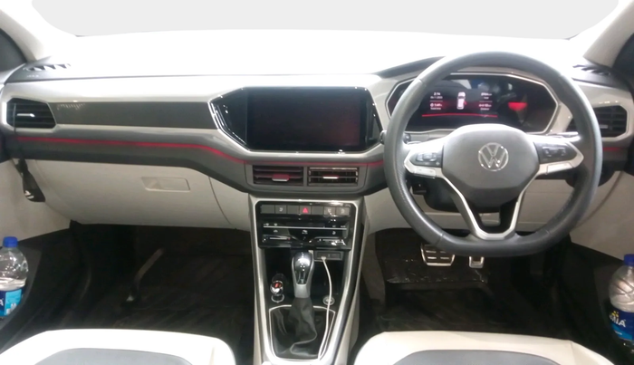 2024 Volkswagen TAIGUN GT PLUS 1.5 TSI DSG, Petrol, Automatic, 8,964 km, interior