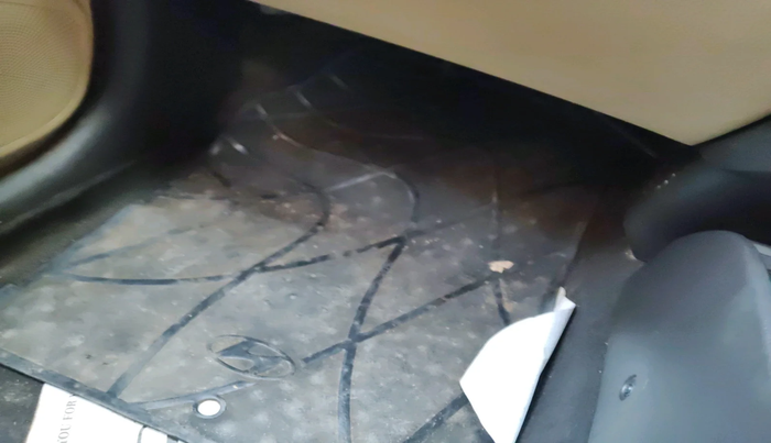 2012 Hyundai Eon D-LITE+, Petrol, Manual, 14,879 km, interior