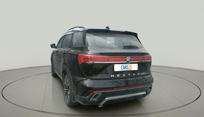 2023 MG HECTOR PLUS SHARP PRO 2.0 TURBO DIESEL 7 STR, Diesel, Manual, 38,119 km, exterior