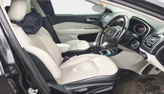 2017 Jeep Compass LIMITED (O) 2.0 DIESEL, Diesel, Manual, 1,08,740 km, interior