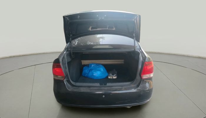 2010 Volkswagen Vento COMFORTLINE DIESEL 1.6, Diesel, Manual, 91,283 km, exterior