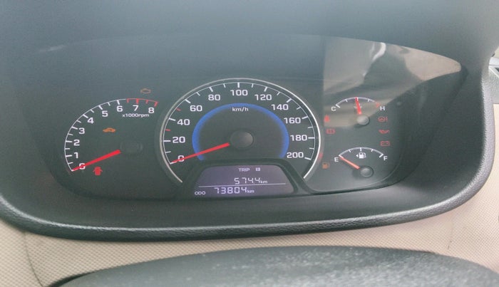 2014 Hyundai Grand i10 SPORTZ 1.2 KAPPA VTVT, Petrol, Manual, 73,804 km, interior