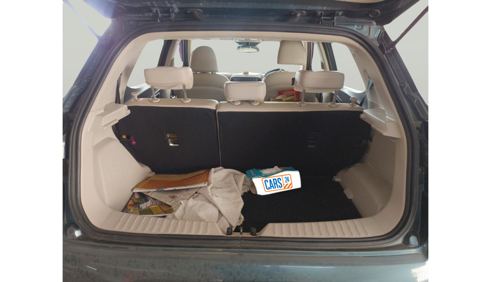 2021 Mahindra XUV300 W8 (O) 1.5 DIESEL, Diesel, Manual, 41,534 km, exterior