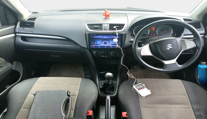 2014 Maruti Swift VXI, Petrol, Manual, 1,11,519 km, interior
