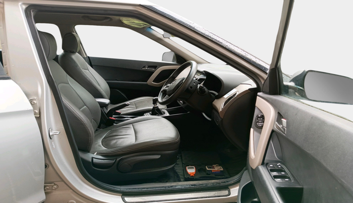 2016 Hyundai Creta SX PLUS 1.6 PETROL, Petrol, Manual, 44,499 km, interior