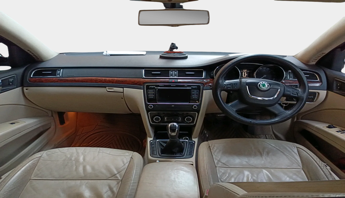 2011 Skoda Superb ELEGANCE 1.8 TSI MT, Petrol, Manual, 68,226 km, interior