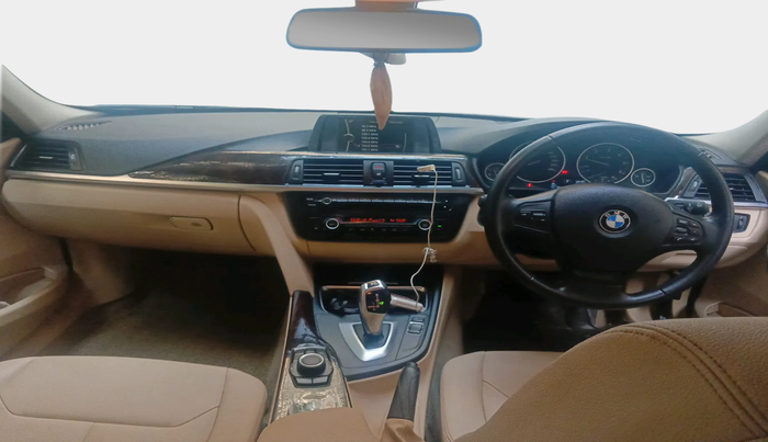 2013 BMW 3 Series 320d, Diesel, Automatic, 45,845 km, interior