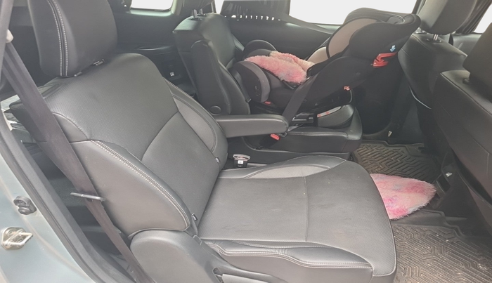 2023 Maruti XL6 ALPHA PLUS  AT DUAL TONE, Petrol, Automatic, 10,016 km, interior