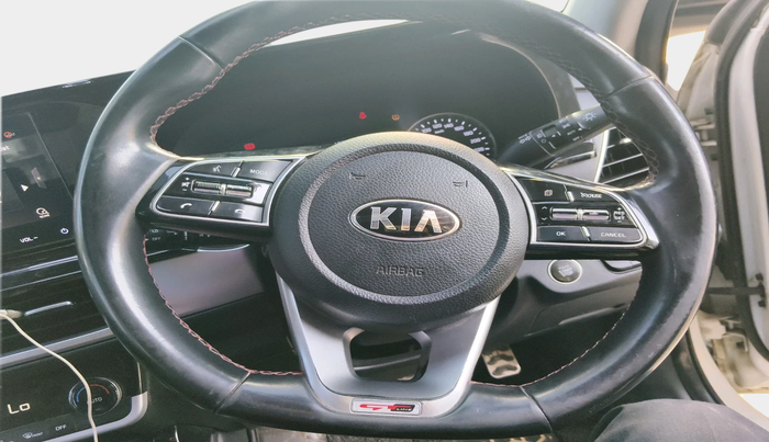 2020 KIA SELTOS GTX PLUS AT 1.5 DIESEL, Diesel, Automatic, 89,484 km, interior