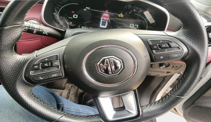 2023 MG ASTOR SAVVY 1.5 CVT S RED, Petrol, Automatic, 9,145 km, interior