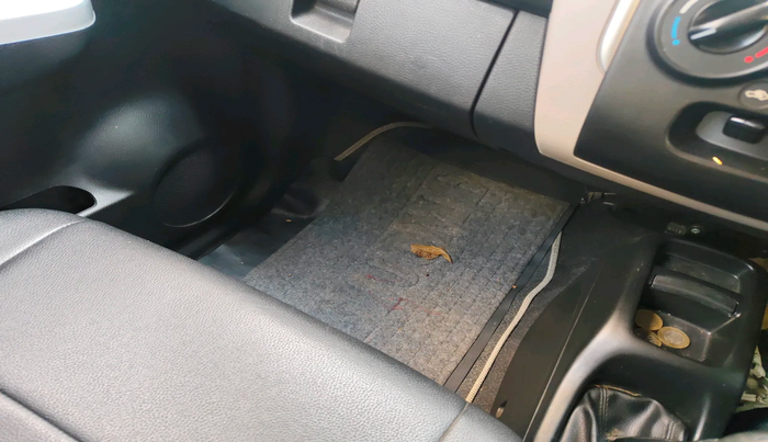 2013 Maruti Wagon R 1.0 LXI, Petrol, Manual, 36,655 km, interior