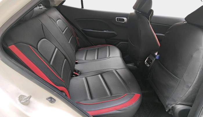 2020 Hyundai VENUE SX PLUS 1.0 TURBO DCT, Petrol, Automatic, 26,682 km, interior