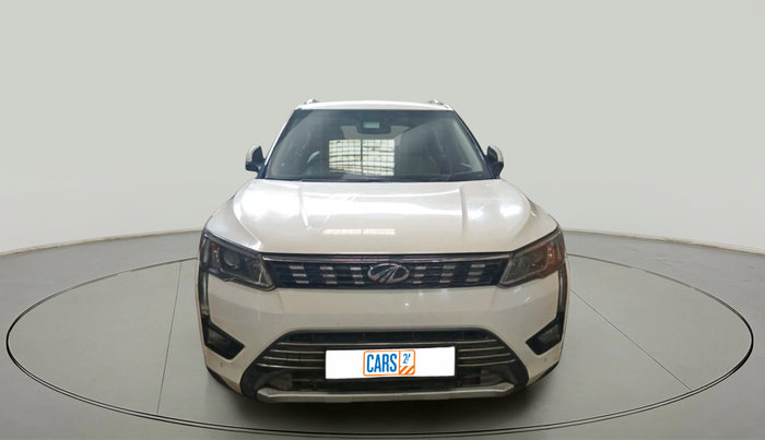 2019 Mahindra XUV300 W8 (O) 1.5 DIESEL AMT, Diesel, Automatic, 1,28,955 km, exterior