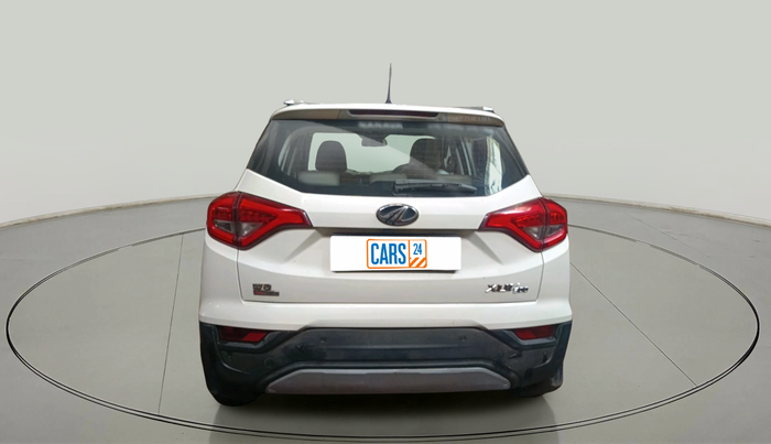 2019 Mahindra XUV300 W8 (O) 1.5 DIESEL AMT, Diesel, Automatic, 1,28,955 km, exterior