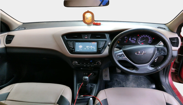 2017 Hyundai Elite i20 ASTA 1.2, Petrol, Manual, 1,44,797 km, interior