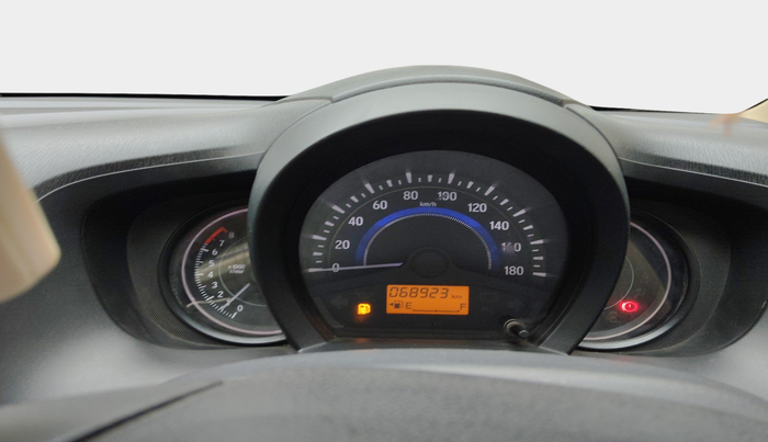 2015 Honda Brio VX MT, Petrol, Manual, 68,923 km, interior