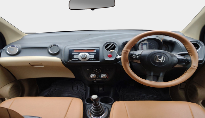 2015 Honda Brio VX MT, Petrol, Manual, 68,923 km, interior