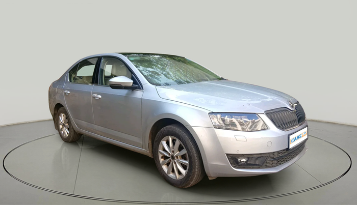2015 Skoda Octavia STYLE PLUS AT 1.8 TSI, Petrol, Automatic, 65,975 km, exterior