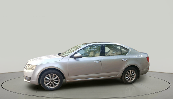 2015 Skoda Octavia STYLE PLUS AT 1.8 TSI, Petrol, Automatic, 65,975 km, exterior
