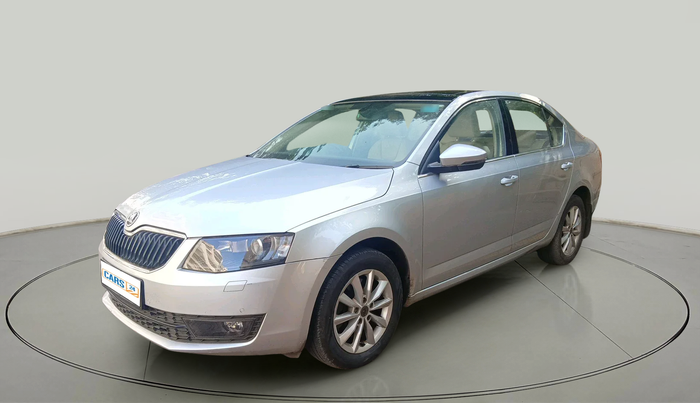 2015 Skoda Octavia STYLE PLUS AT 1.8 TSI, Petrol, Automatic, 65,975 km, exterior