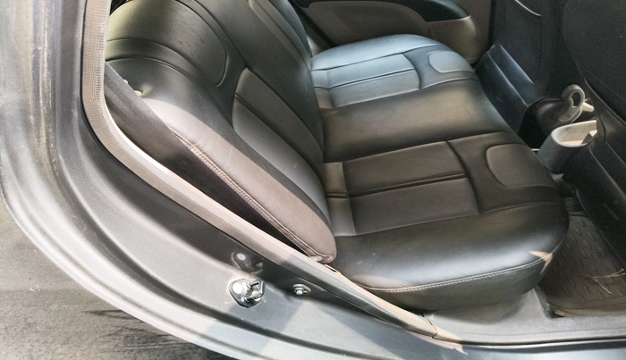 2011 Hyundai i10 MAGNA 1.2, Petrol, Manual, 98,423 km, interior