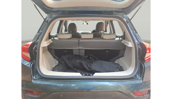 2021 Mahindra XUV300 W6 1.2 PETROL, Petrol, Manual, 22,935 km, exterior