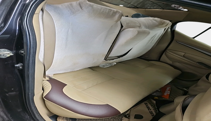 2012 Honda City 1.5L I-VTEC V MT, Petrol, Manual, 1,04,199 km, interior