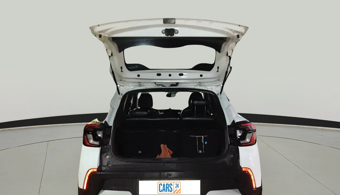 2021 Renault Kiger RXT MT, Petrol, Manual, 22,918 km, exterior