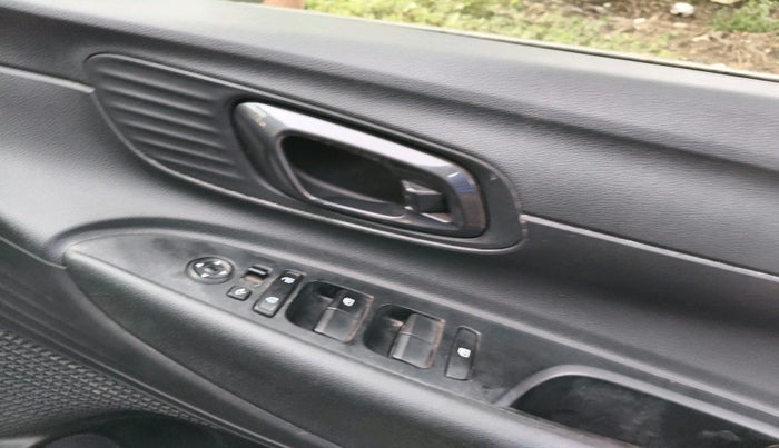 2021 Hyundai NEW I20 SPORTZ 1.2 MT, Petrol, Manual, 52,516 km, interior