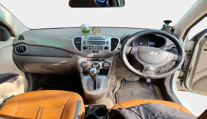 2011 Hyundai i10 SPORTZ 1.2 AT, Petrol, Automatic, 75,461 km, interior