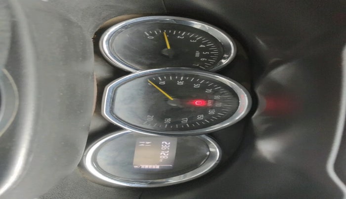 2018 Renault Duster 110 PS RXZ 4X2 AMT DIESEL, Diesel, Automatic, 2,36,728 km, interior