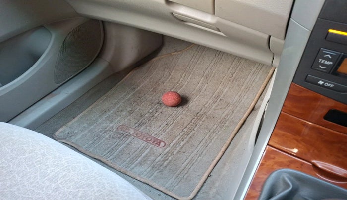 2011 Toyota Corolla Altis G PETROL, Petrol, Manual, 20,417 km, interior