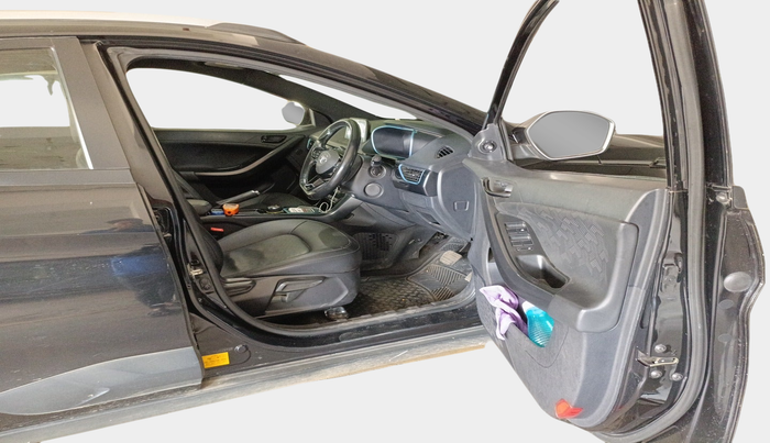 2022 Tata NEXON EV XZ PLUS DARK EDITION, Electric, Automatic, 50,501 km, interior