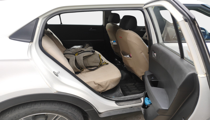 2016 Hyundai Creta SX PLUS AT 1.6 DIESEL, Diesel, Automatic, 1,39,269 km, interior