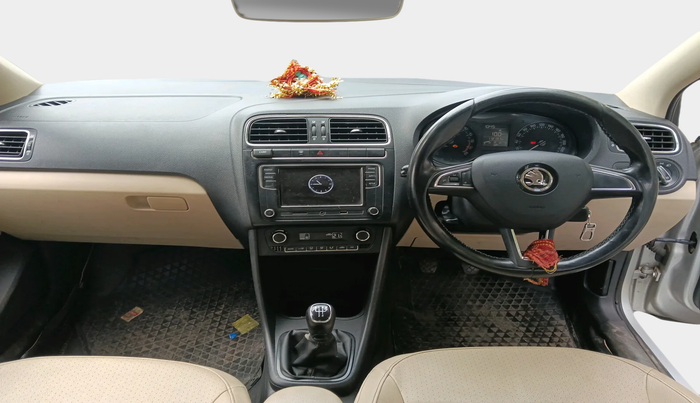 2017 Skoda Rapid STYLE 1.5 TDI, Diesel, Manual, 1,12,131 km, interior