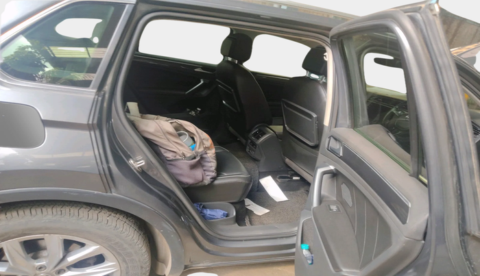 2019 Volkswagen TIGUAN HIGHLINE TDI AT, Diesel, Automatic, 84,210 km, interior