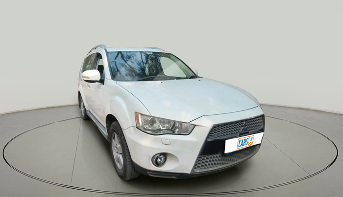 2011 Mitsubishi Outlander 2.4 MIVEC, Petrol, Automatic, 88,679 km, exterior