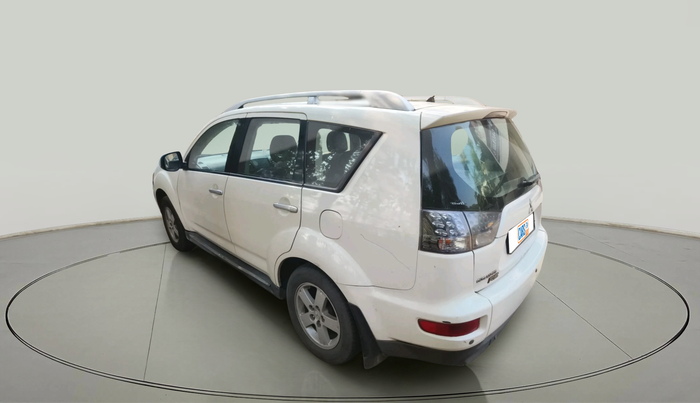 2011 Mitsubishi Outlander 2.4 MIVEC, Petrol, Automatic, 88,679 km, exterior