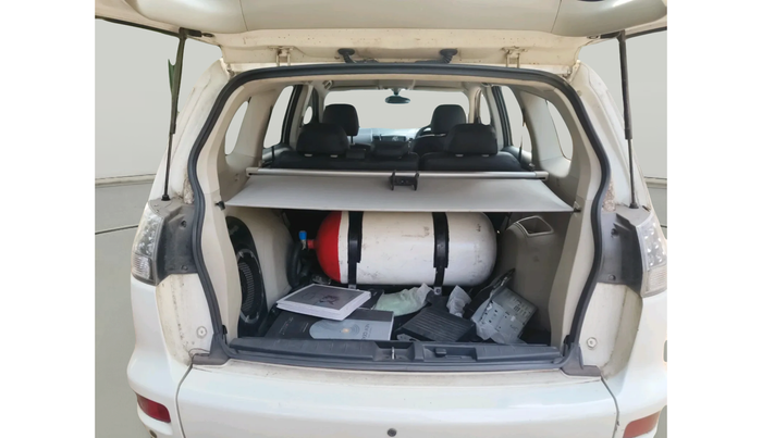 2011 Mitsubishi Outlander 2.4 MIVEC, Petrol, Automatic, 88,679 km, exterior