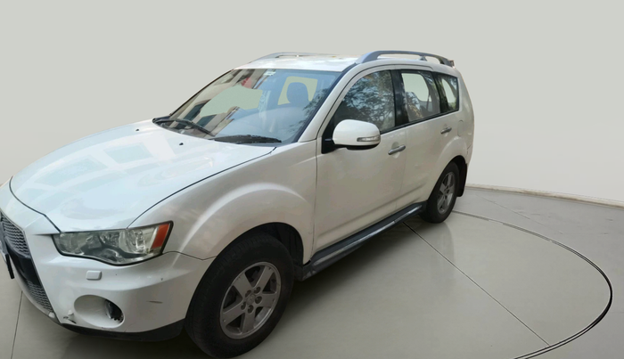 2011 Mitsubishi Outlander 2.4 MIVEC, Petrol, Automatic, 88,679 km, exterior