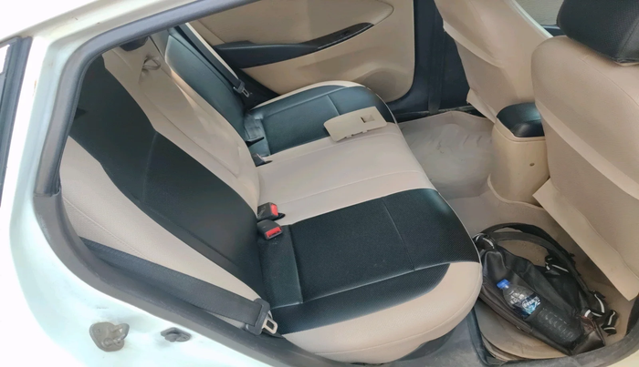 2012 Hyundai Verna FLUIDIC 1.6 CRDI SX, Diesel, Manual, 1,46,734 km, interior