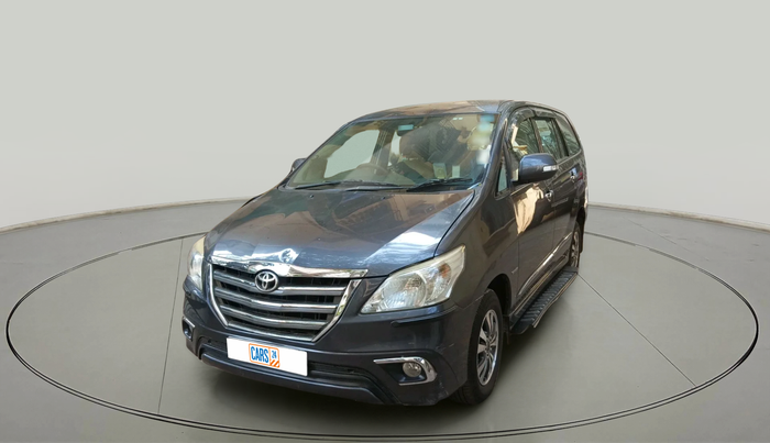 2015 Toyota Innova 2.5 VX 7 STR, Diesel, Manual, 81,716 km, exterior