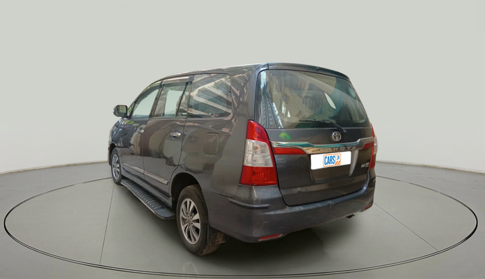 2015 Toyota Innova 2.5 VX 7 STR, Diesel, Manual, 81,716 km, exterior