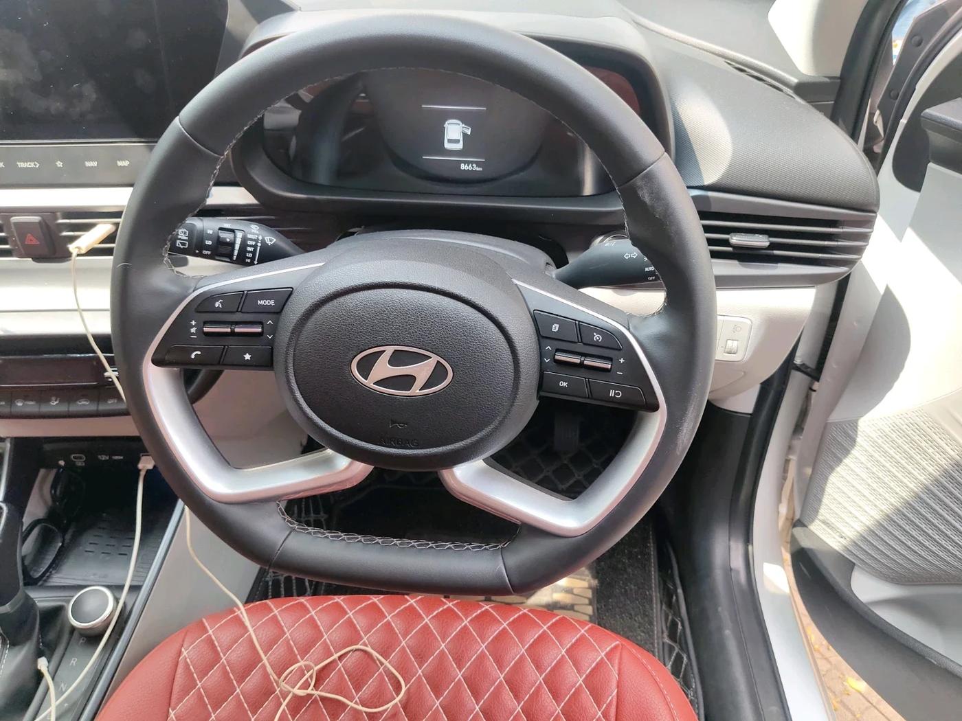 2024 Hyundai NEW I20 ASTA (O) 1.2 IVT, Petrol, Automatic, 8,663 km, interior