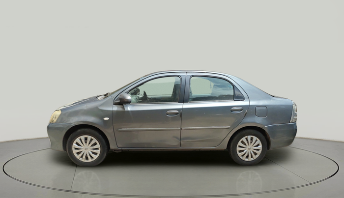 2013 Toyota Etios G, Petrol, Manual, 82,093 km, exterior