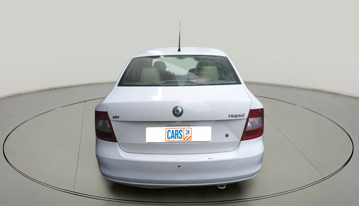 2012 Skoda Rapid AMBITION 1.6 MPI AT, Petrol, Automatic, 1,06,476 km, exterior