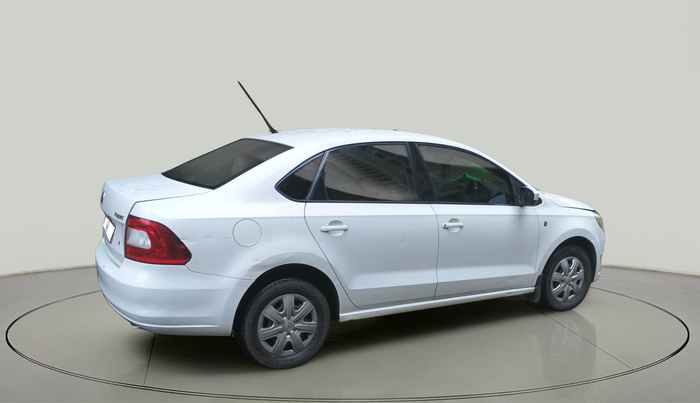 2012 Skoda Rapid AMBITION 1.6 MPI AT, Petrol, Automatic, 1,06,476 km, exterior