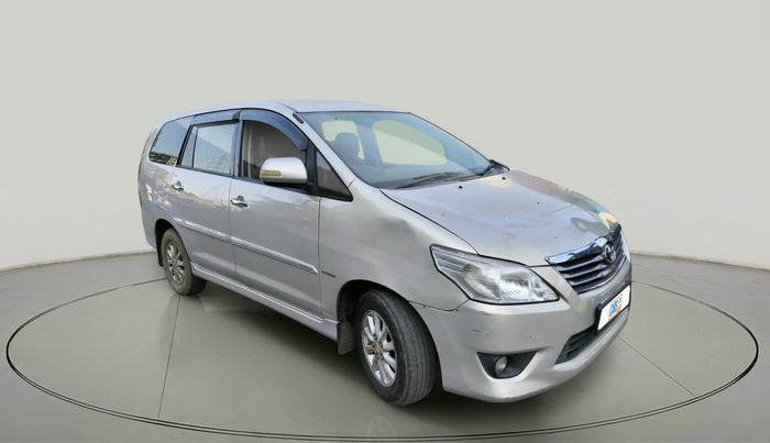 2013 Toyota Innova 2.5 VX 7 STR, Diesel, Manual, 1,59,846 km, exterior