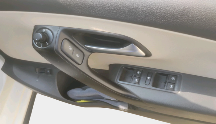 2020 Volkswagen Vento HIGHLINE PLUS 1.0L TSI AT, Petrol, Automatic, 54,885 km, interior