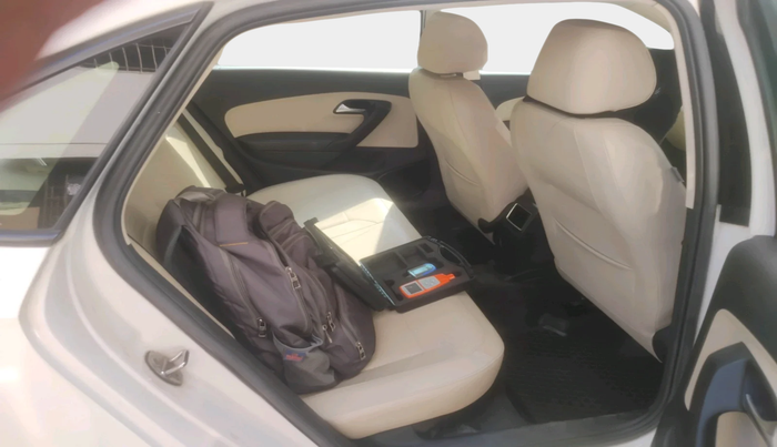 2020 Volkswagen Vento HIGHLINE PLUS 1.0L TSI AT, Petrol, Automatic, 54,885 km, interior